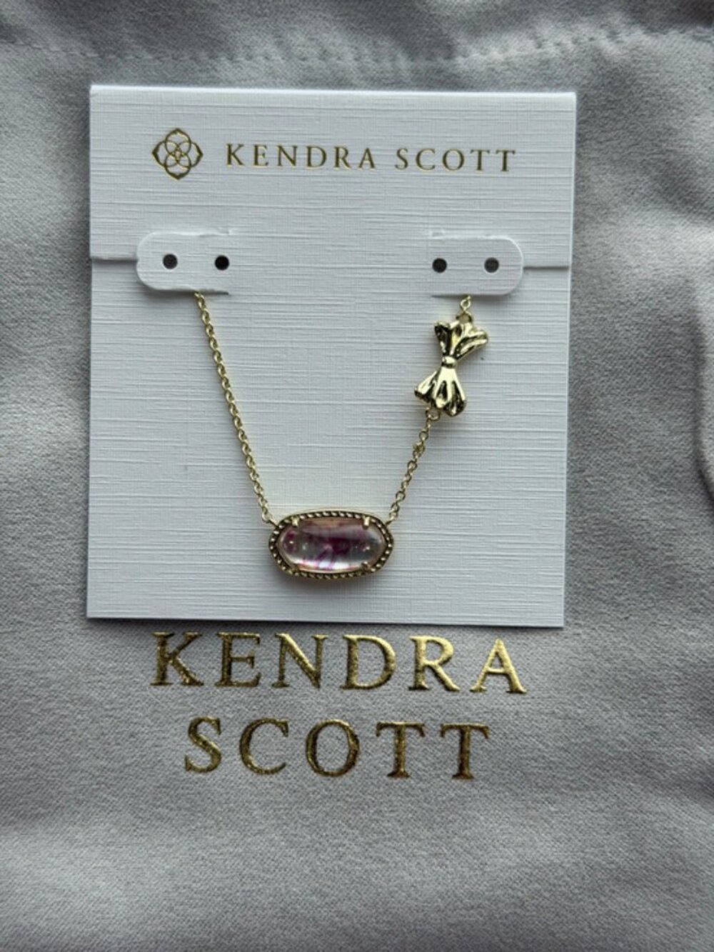 Kendra Scott White Pendant Necklace